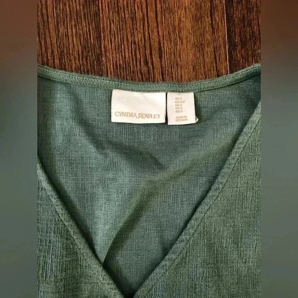 Cynthia Rowley Women’s S Sage Green Sleeveless Wrap V-Neck Dress - VGUC! - Picture 4 of 11